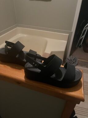 CROCS Women's Black Platform Double-Strap Sandals